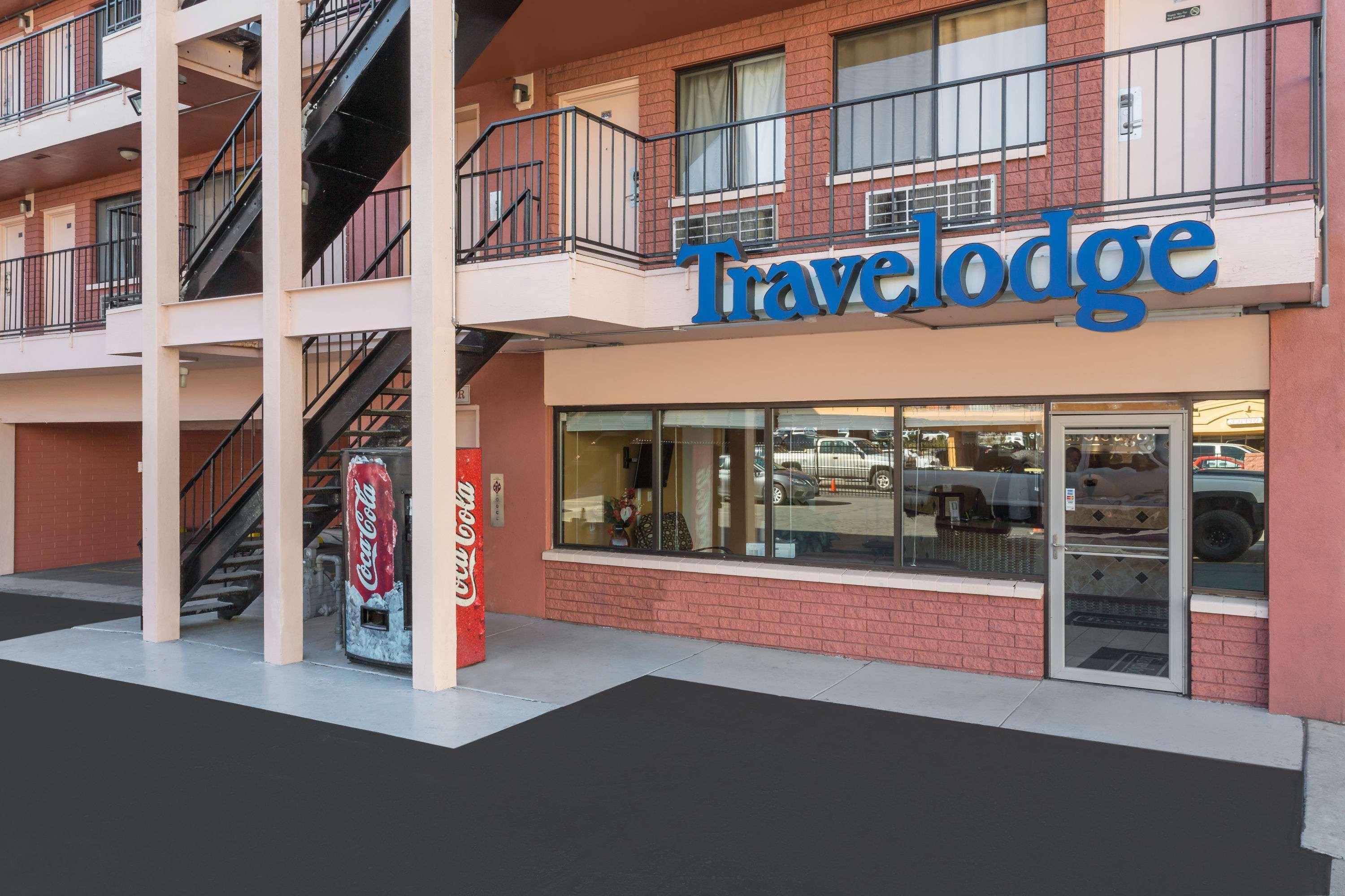 Travelodge By Wyndham Reno Exteriör bild